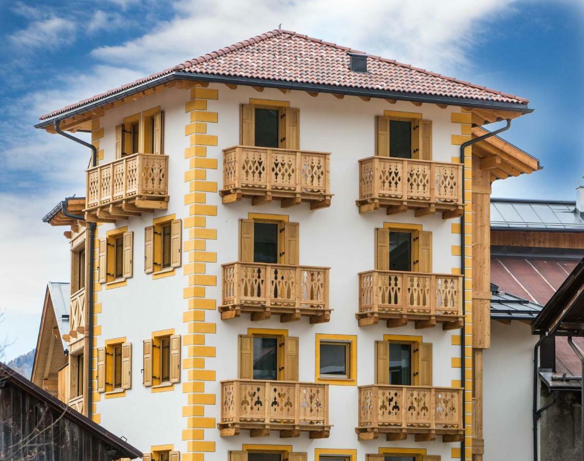 Wellness Fassa Apartment Pozza di Fassa Ngoại thất bức ảnh